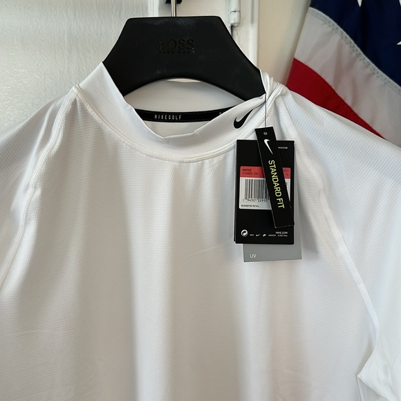NIKE GOLF TOP - Picture 3 of 6